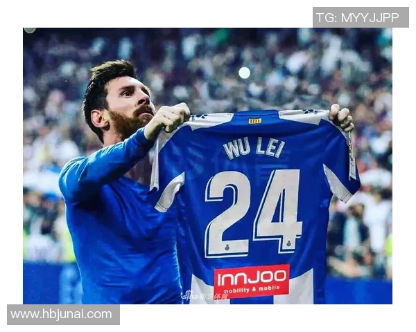 戴发卡的足球明星们如何在赛场上展现个性与风采